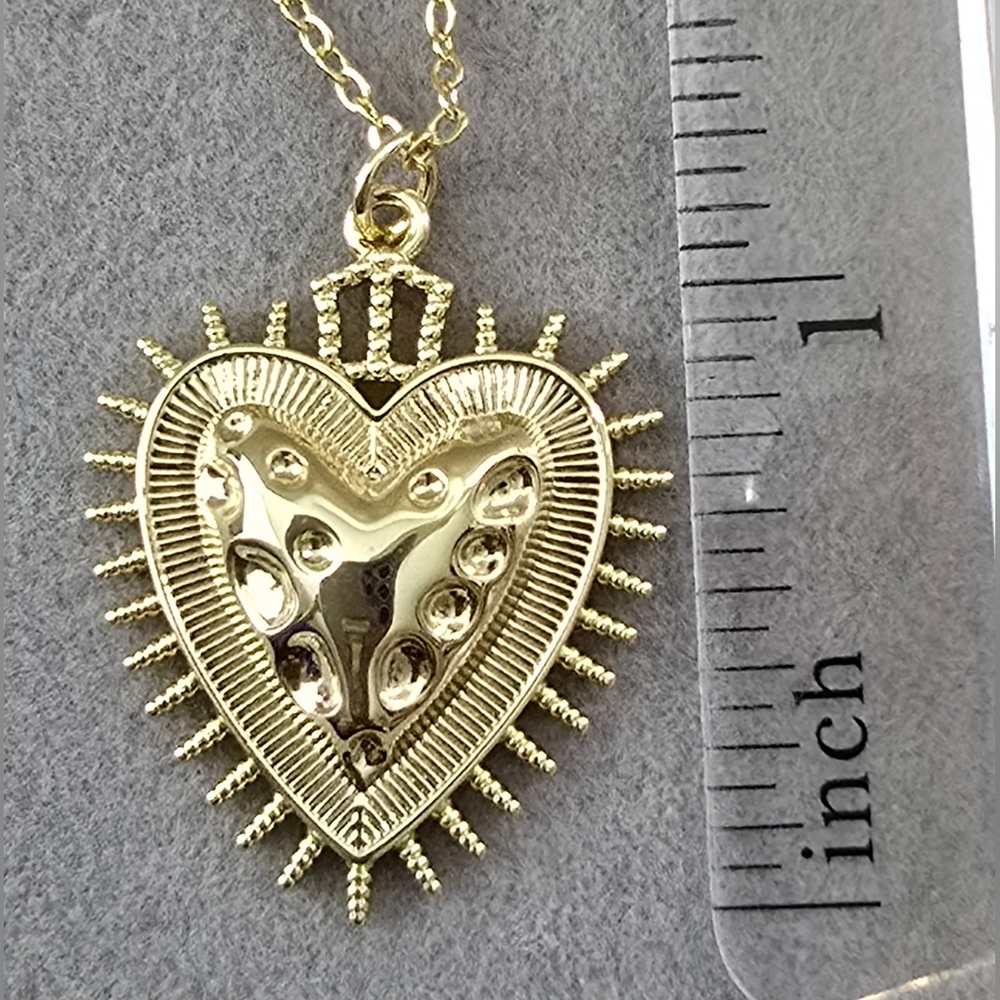 Spikey Heart of Gold Pendant Necklace - Picture 3 of 7